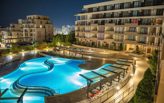 Двухкомнатная квартира с видом на море и бассейн — Luxor, Святой Влас ID: 87255