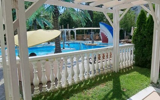 Двухкомнатная квартира с двориком и выходом к бассейну — Sweet Home 6, Солнечный берег ID: 85322