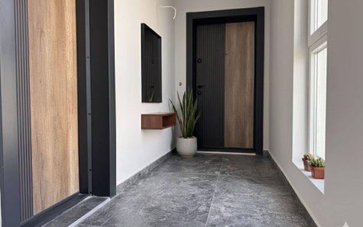 Двухкомнатная квартира без таксы — жилой дом, Сарафово ID: 87215