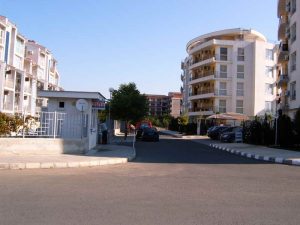 Azuro — фото 1: Êîìïëåêñ Àççóðî Ñëúí÷åâ Áðÿã