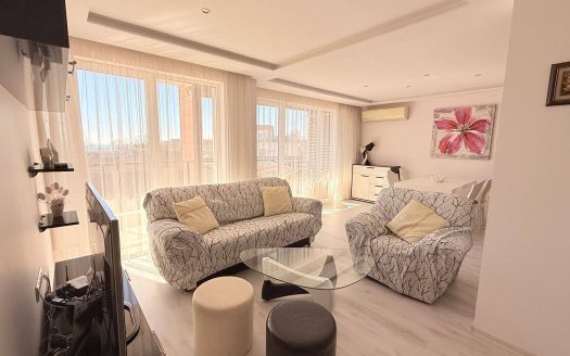 Трёхкомнатная квартира с видом на море — Omega Resort, Равда ID: 87869