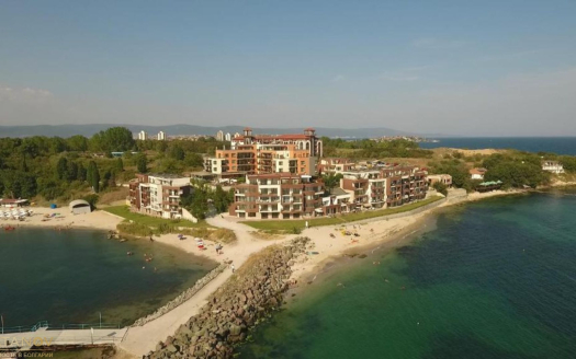 Трёхкомнатная квартира на первой линии с видом на море — комплекс «Akrotiria», Несебр ID: 91695