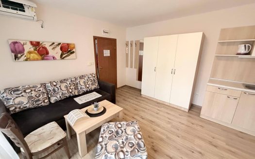 Двухкомнатная квартира без таксы — центр Солнечного берега ID: 89209