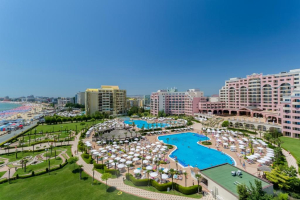 Majestic Beach Resort — фото 4