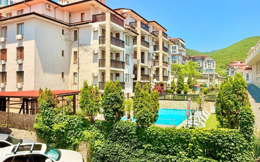 Трёхкомнатная квартира с двумя санузлами — комплекс «Tryavna», Святой Влас ID: 92335