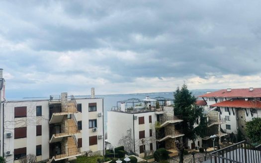 Трёхкомнатная квартира с двориком и видом на море — комплекс «Dolce Vita 1», Святой Влас ID: 90436