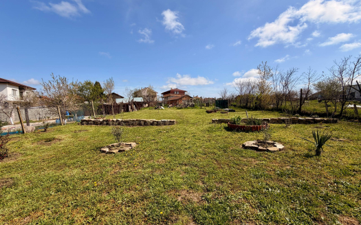 Участок с домом и готовым фундаментом — село Порой ID: 92265