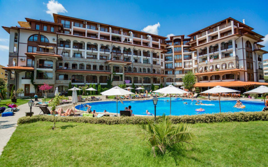 Трёхкомнатная квартира с двумя санузлами — комплекс «Olymp», Святой Влас ID: 92750