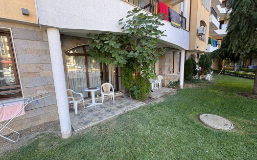 Двухкомнатная квартира с видом на бассейн — комплекс «Royal Sun», Солнечный берег ID: 92191