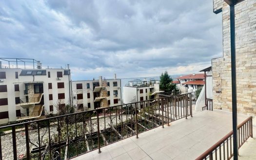 Трёхкомнатная квартира с двориком и видом на море — комплекс «Dolce Vita 1», Святой Влас ID: 90436