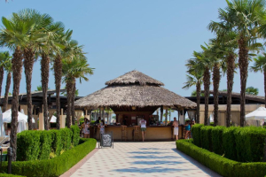 Majestic Beach Resort — фото 10