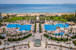 Majestic Beach Resort — фото 11