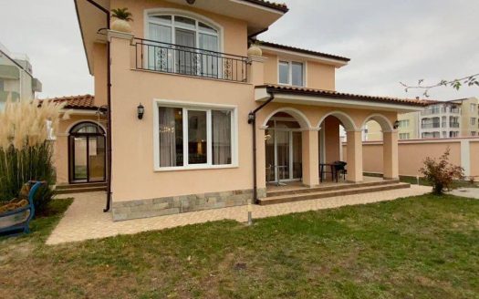 Дом в центре Равды с дизайнерским ремонтом ID: 88957