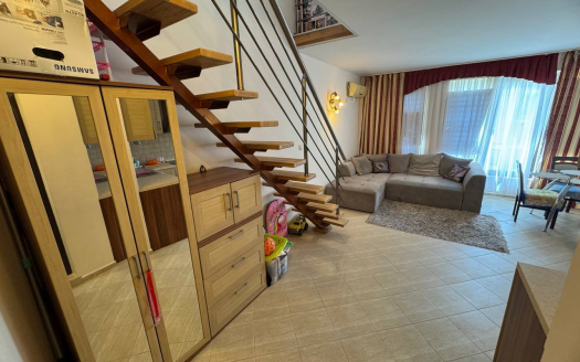 Двухкомнатная квартира (мезонет) с видом на бассейн — комплекс «Amber Beach», Солнечный берег ID: 91360