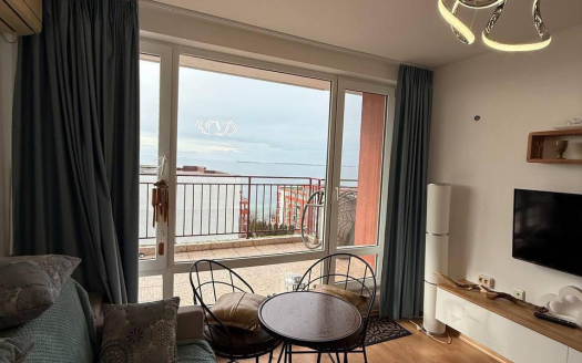 Трёхкомнатная квартира — комплекс «Marina Fort Noks», Святой Влас ID: 93764