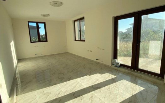 Дом с большим участком — Инцараки-2, Святой Влас ID: 90526