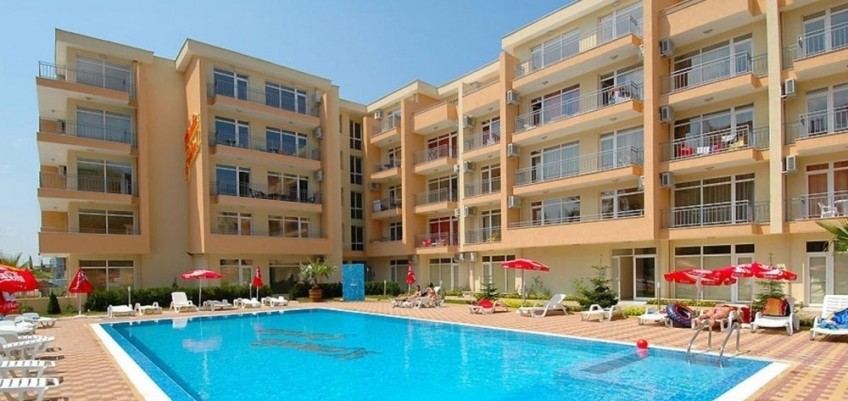 Kamelia Garden 2