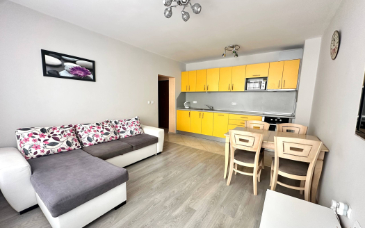 Двухкомнатная квартира на первой линии — Поморие, ул. Тутхон ID: 91139