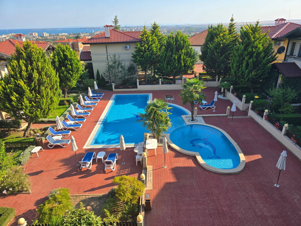 Sveti George Houses
