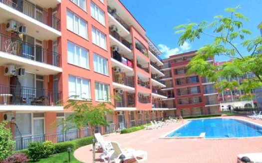 Двухкомнатная квартира с видом на бассейн — комплекс «Sunset Beach 4», Солнечный берег ID: 98573