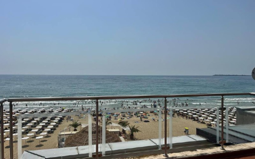 Двухкомнатная квартира с панорамным видом на море — Summer, Солнечный Берег, первая линия ID: 97892