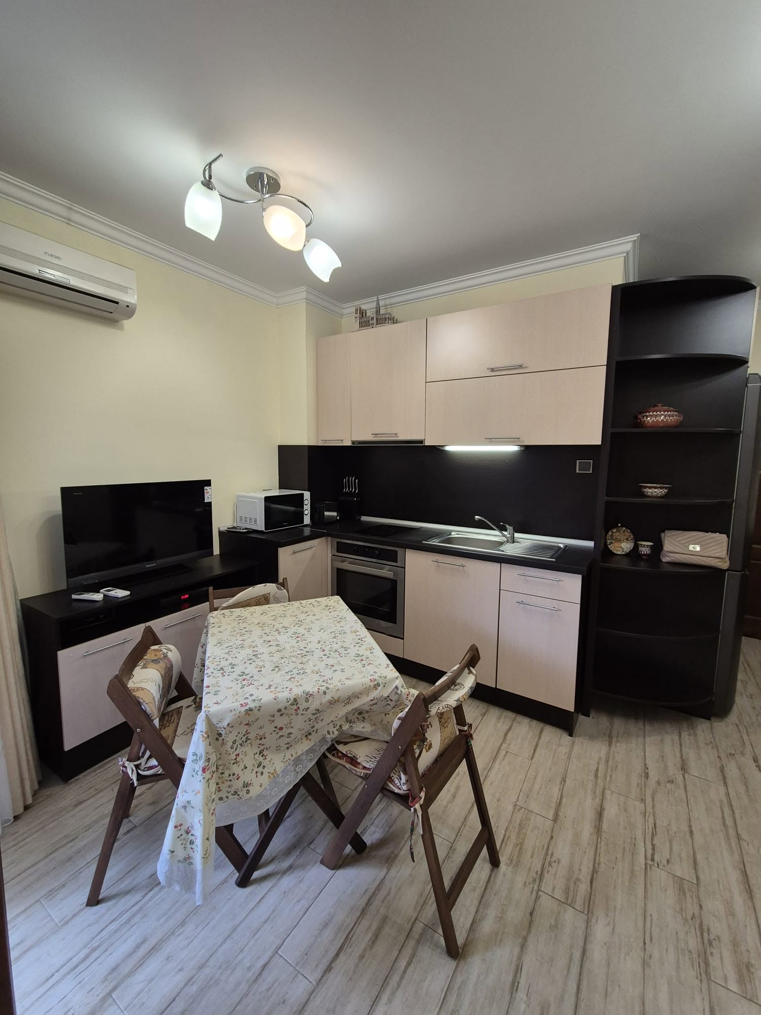 Двухкомнатная квартира в 50 метрах от моря в Tryavna Beach, Святой Влас ID: 101468 - фото 2