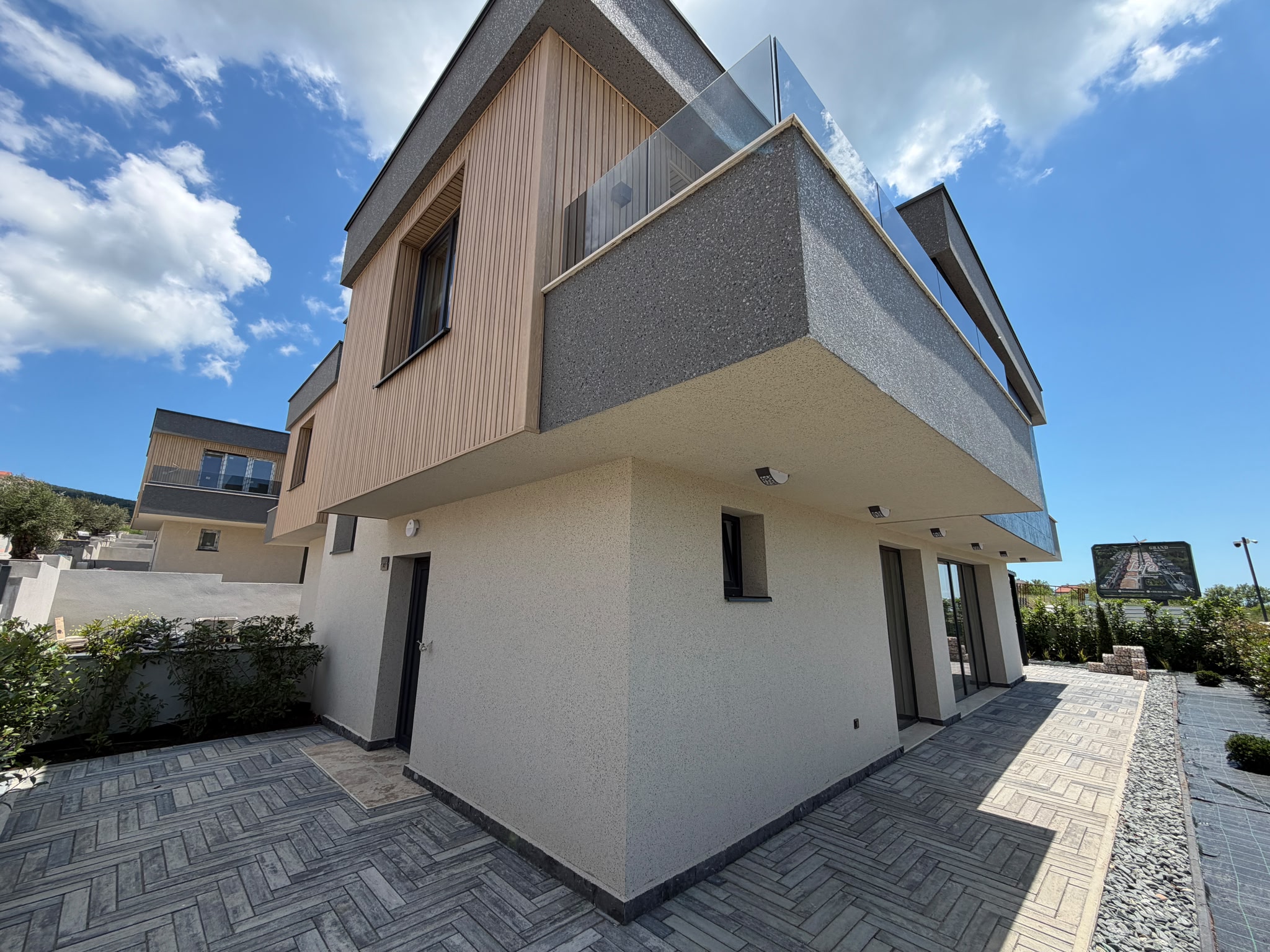 Дома в жилом комплексе Grand Village, Кошарица ID: 101382 - фото 7 Дома в жилом комплексе Grand Village, Кошарица ID: 101382 - фото 7