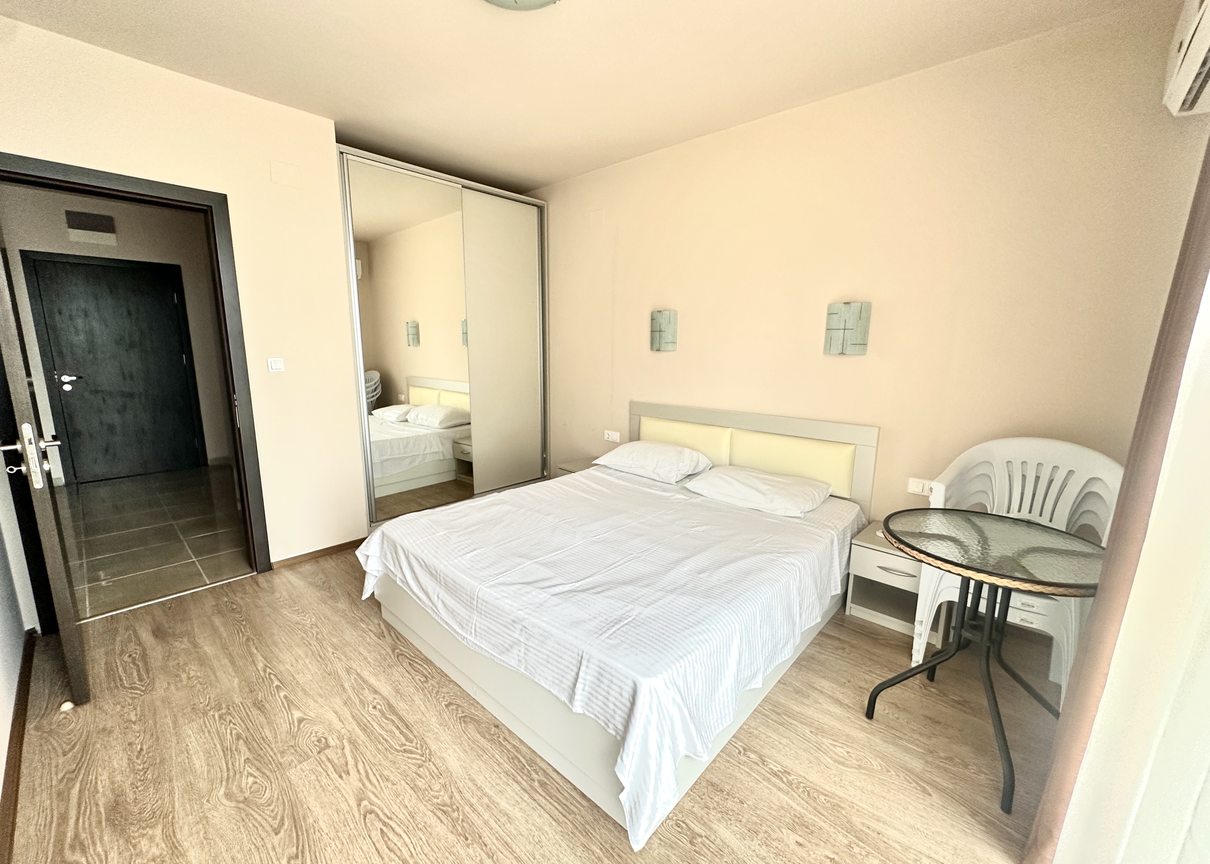 Двухкомнатная квартира с видом на море в комплексе Portofino, Равда ID: 103622 - фото 7