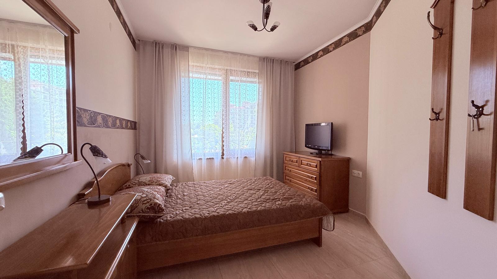 Трёхкомнатная квартира в 300 метрах от моря в комплексе Esteban, Несебр ID: 100171 - фото 4 Трёхкомнатная квартира в 300 метрах от моря в комплексе Esteban, Несебр ID: 100171 - фото 4
