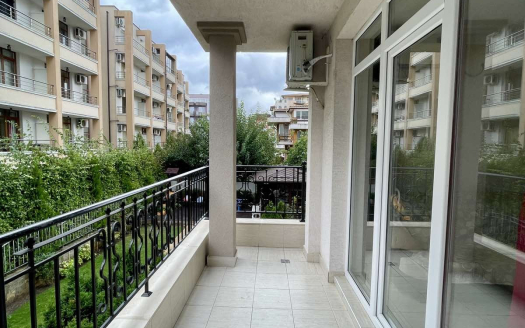 Двухкомнатная квартира с видом на бассейн в Persani 3, Солнечный Берег ID: 100975