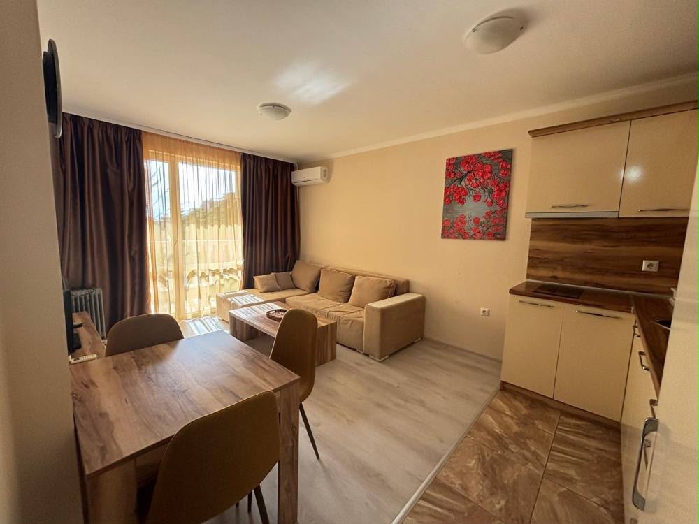 Двухкомнатная квартира в 160 метрах от моря в комплексе Villa Sardinia, Святой Влас ID: 100365 - фото 1