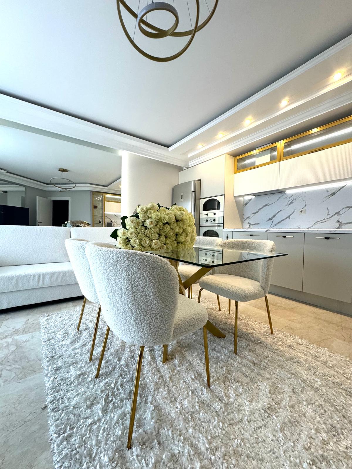 Трёхкомнатная квартира в элитном комплексе Villa Florence, Свети Влас ID: 100687 - фото 1