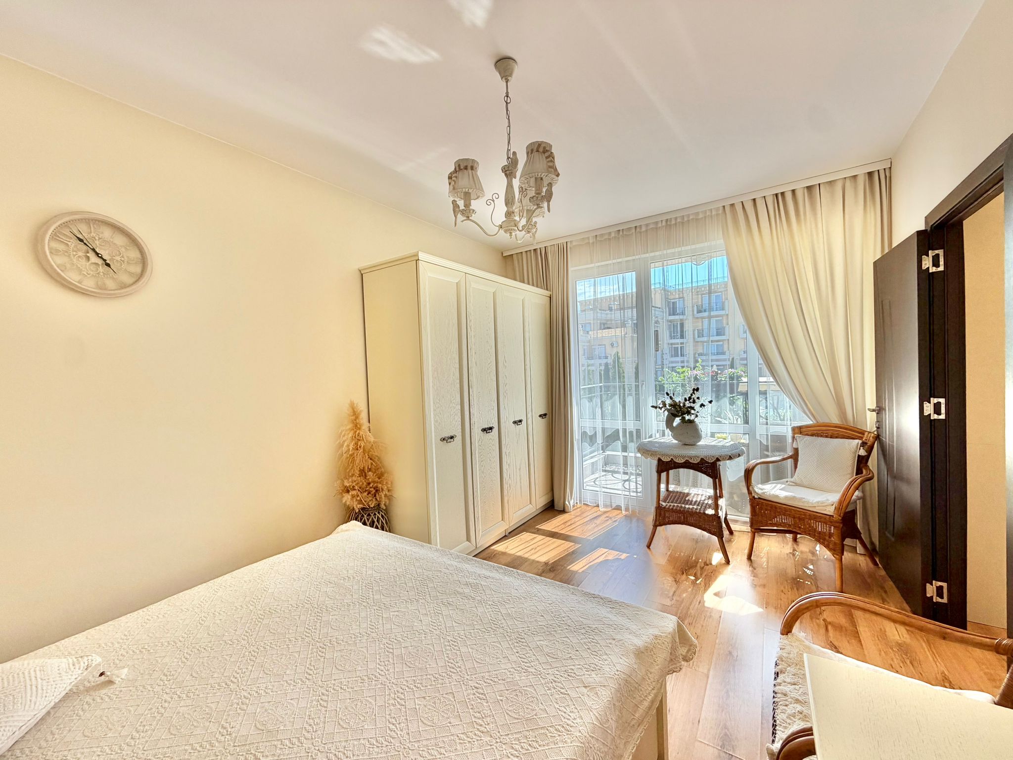 Двухкомнатная квартира с качественным ремонтом в комплексе Elitonia Gardens, Равда ID: 102773 - фото 9 Двухкомнатная квартира с качественным ремонтом в комплексе Elitonia Gardens, Равда ID: 102773 - фото 9