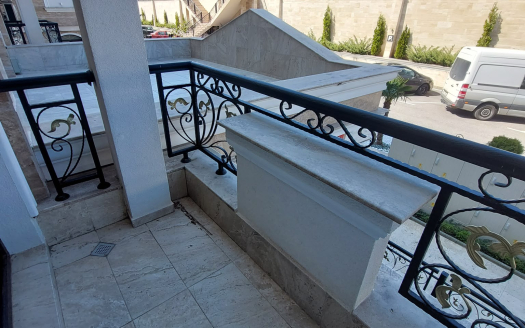 Студия с видом на горы на первой линии в комплексе Onyx Beach Residence, Святой Влас ID: 103678