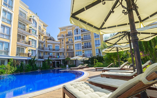 Двухкомнатная квартира с просторной террасой в комплексе Messembria Palace, Солнечный Берег ID: 105238