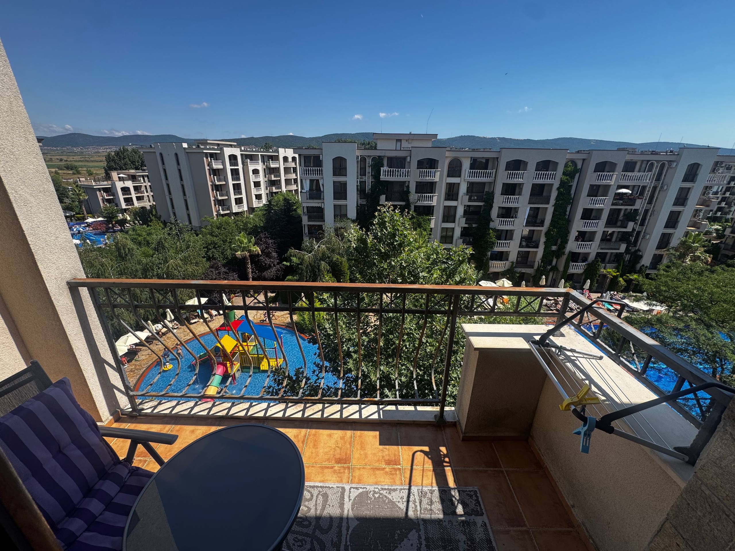 Двухкомнатная квартира с видом на бассейн в комплексе Cascadas Family Resort  (блок 8), Солнечный Берег ID: 105434 - фото 17