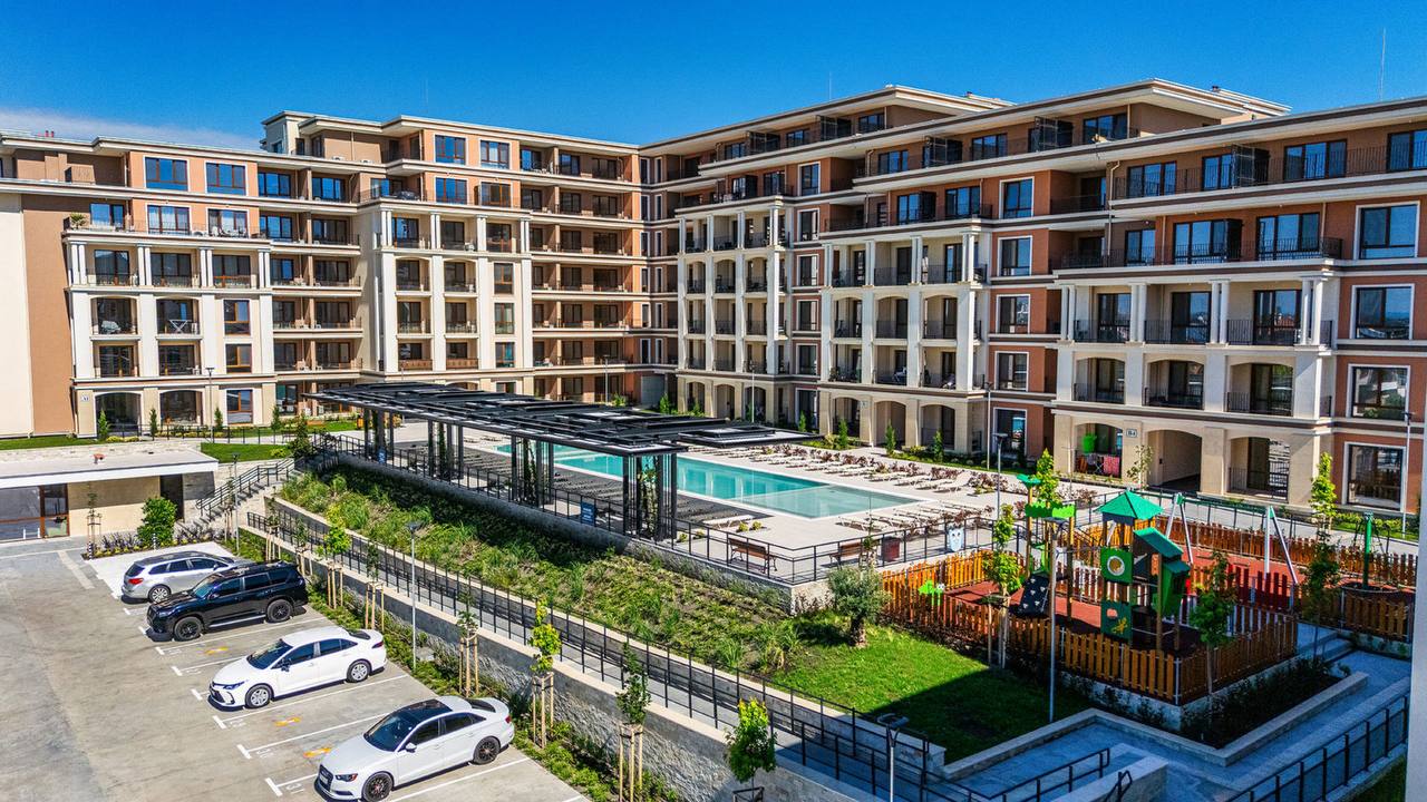 Студия с видом на море и горы в премиальном комплексе Green Fort Suites, Солнечный Берег ID: 105812 - фото 1