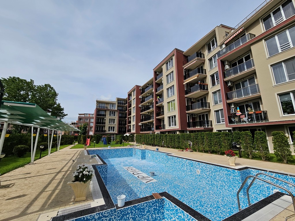 Трёхкомнатная комфортабельная квартира в комплексе VIP Park, Солнечный Берег ID: 105879 - фото 2