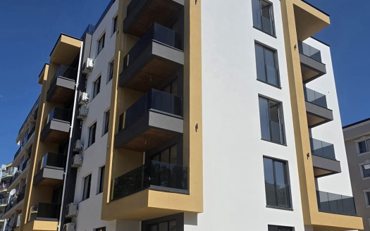 Студия с двориком в новом комплексе Emilia Romana City V2 ID: 104374