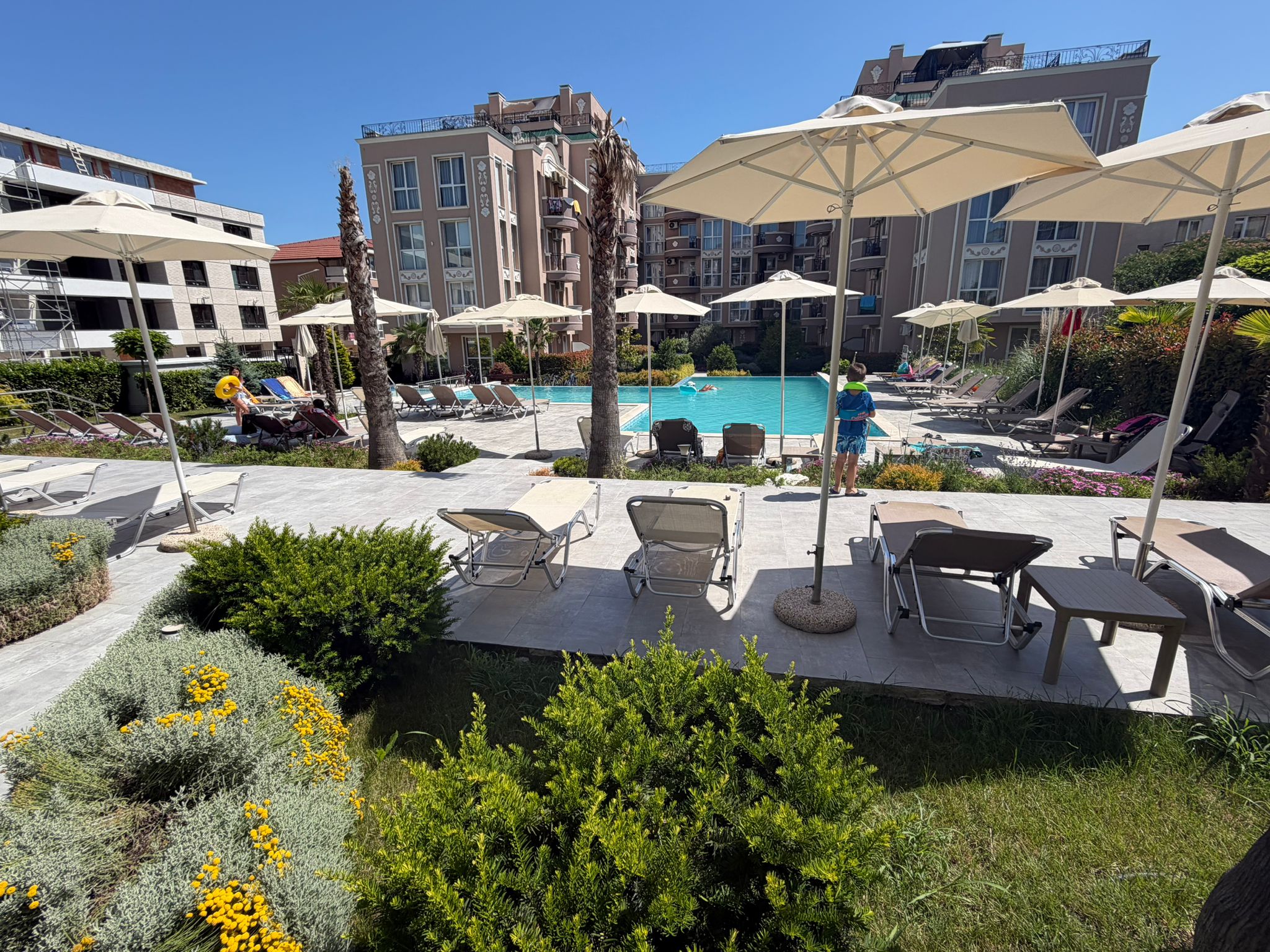 Двухкомнатная квартира в комплексе Marea Garden 2, Равда ID: 104397 - фото 1