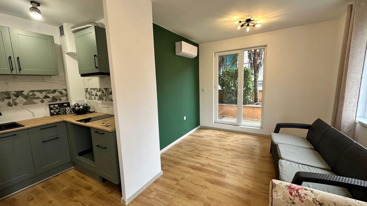 Двухкомнатная квартира с огромной террасой 121 м&sup2; в комплексе Riviera Garden, Равда ID: 104439 - фото 1