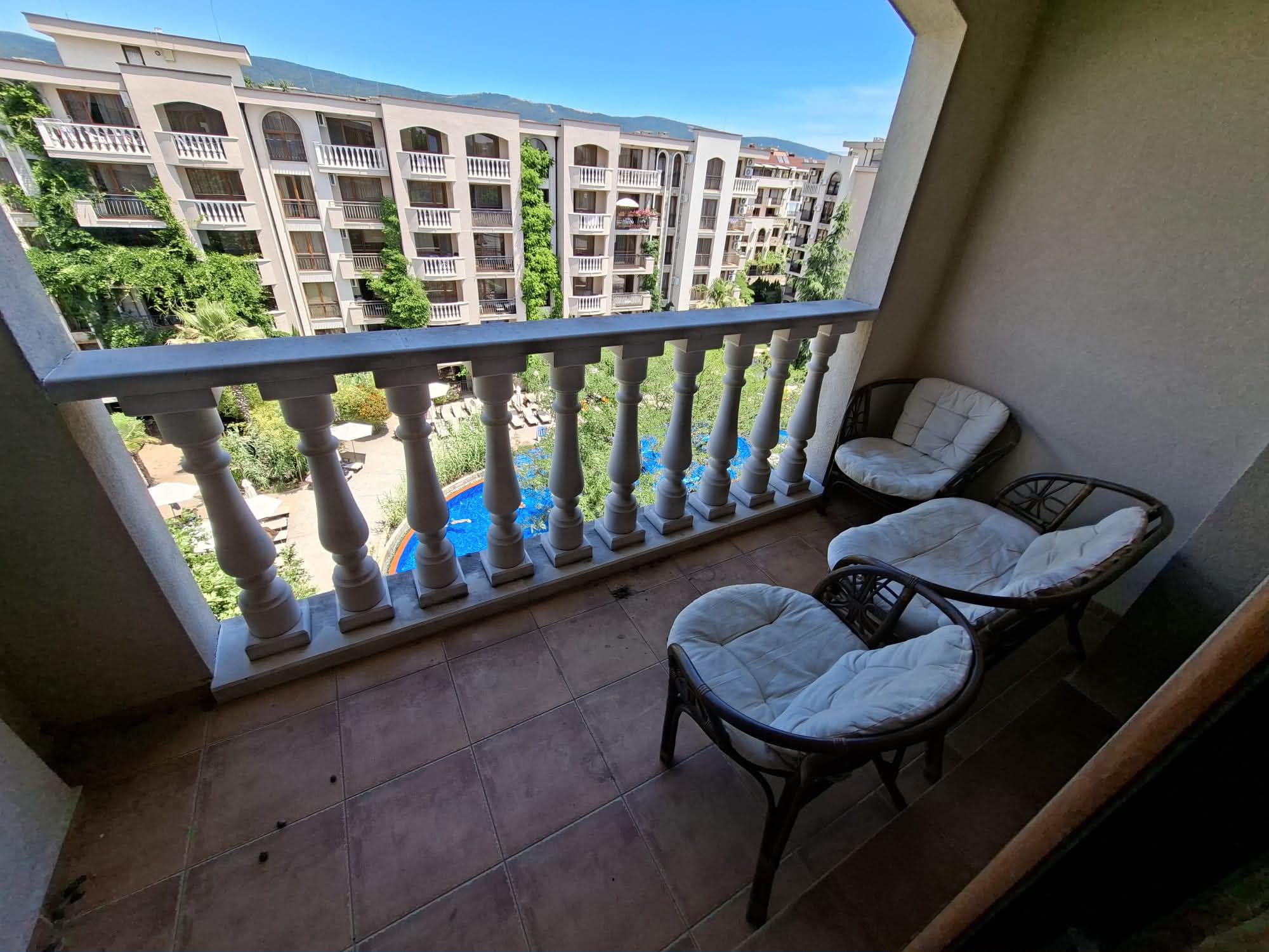 Двухкомнатная квартира с видом на бассейн в комплексе Cascadas Family Resort, Солнечный Берег ID: 104843 - фото 5