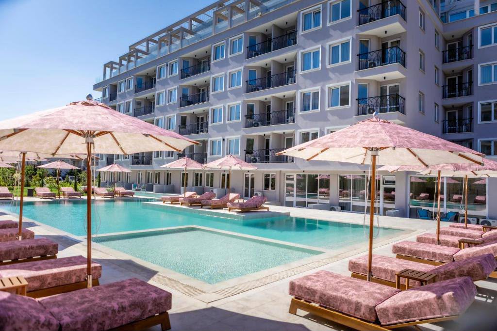 Двухкомнатная квартира в J'Adore Secret Garden, Солнечный берег ID: 46766 - фото 1