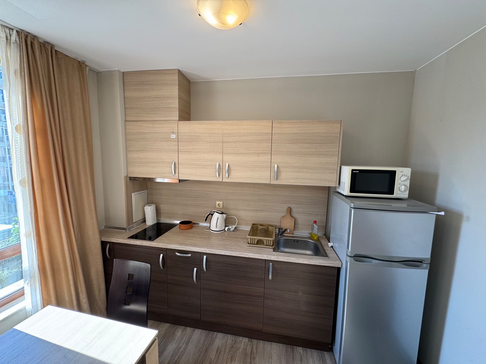 Двухкомнатная квартира с полной меблировкой и видом на горы в комплексе Sorrento Sole Mare, Святой Влас ID: 106752 - фото 6