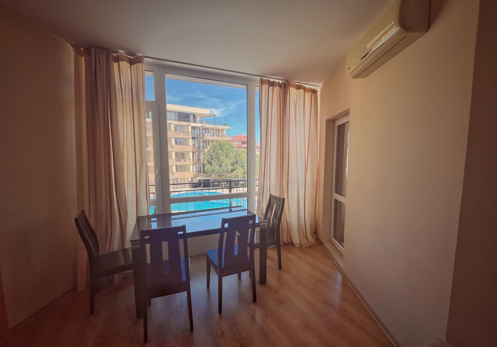 Просторная двухкомнатная квартира с видом на бассейн в комплексе Luxor, Святой Влас ID: 106764 - фото 3
