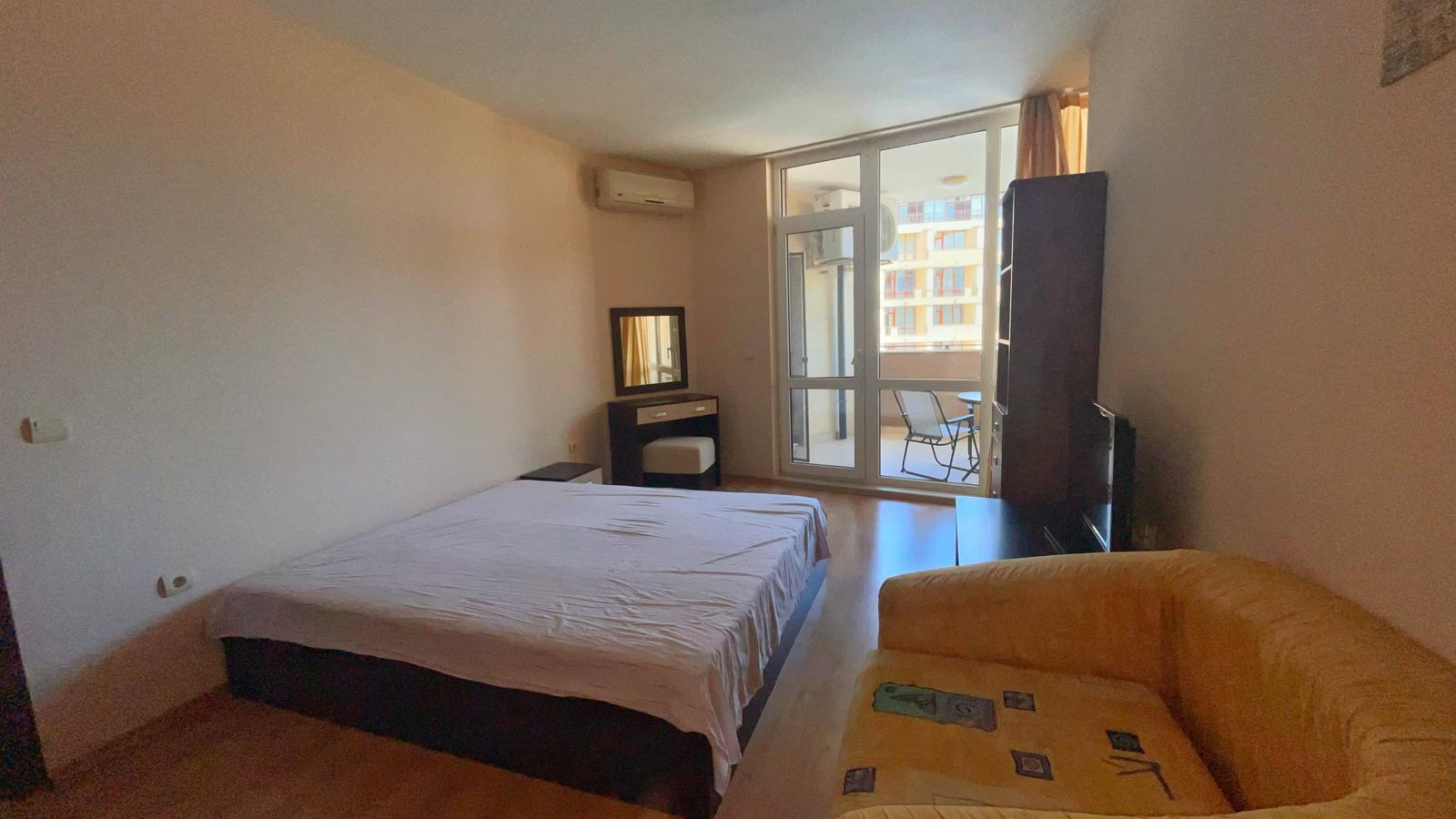 Просторная двухкомнатная квартира с видом на бассейн в комплексе Luxor, Святой Влас ID: 106764 - фото 4