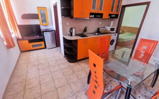 Drei-Zimmer-Wohnung mit Panorama-Meerblick und Pool im Komplex Siana, Sweti Wlas ID: 108850