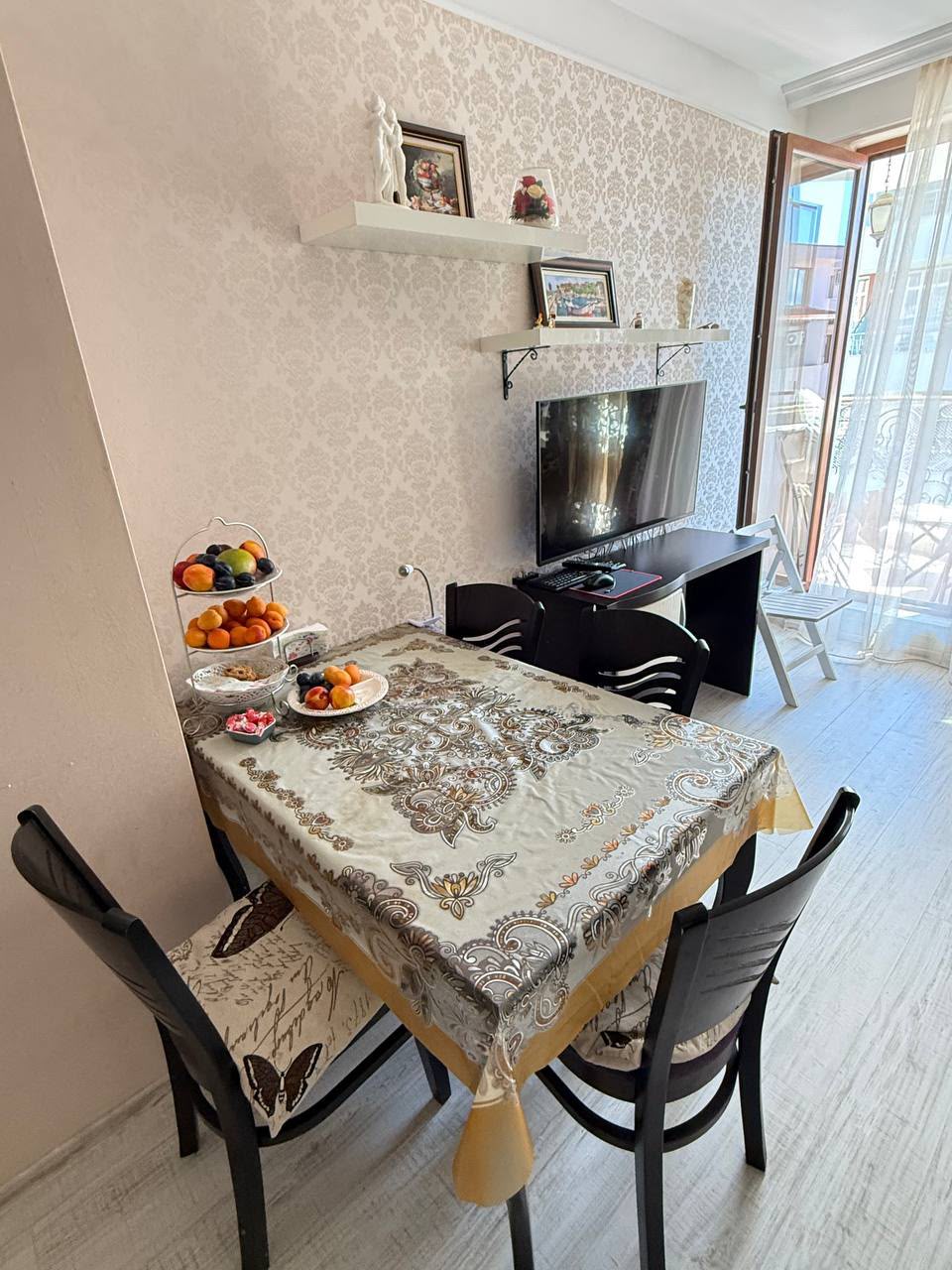 Трехкомнатный апартамент с южной ориентацией в комплексе Harmony Suites Monte Carlo, Солнечный Берег ID: 106957 - фото 4