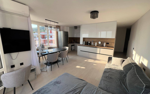 Четырехкомнатный пентхаус на первой линии в комплексе Panorama Fort Beach, Святой Влас ID: 107164