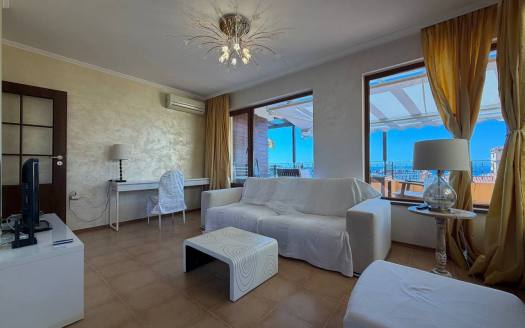Two-bedroom apartment with a huge terrace and sea and mountain views in the Marina Ville complex, Saint Vlas ID: 111519